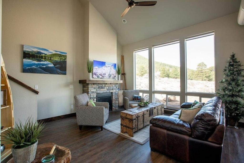 Appartamento The Getaway,Hot Tub, Ac, 2Miles From Rmnp Estes Park Esterno foto