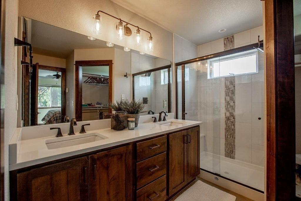 Appartamento The Getaway,Hot Tub, Ac, 2Miles From Rmnp Estes Park Esterno foto
